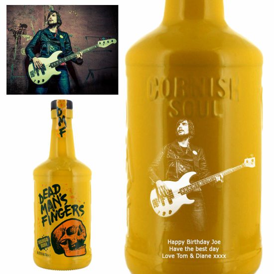 Photo Engraved Dead Man's Fingers Mango Rum 70cl