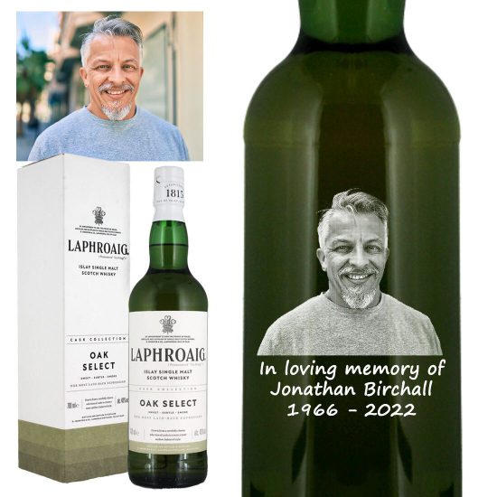 Photo Engraved Laphroaig Oak Select Single Malt Whisky