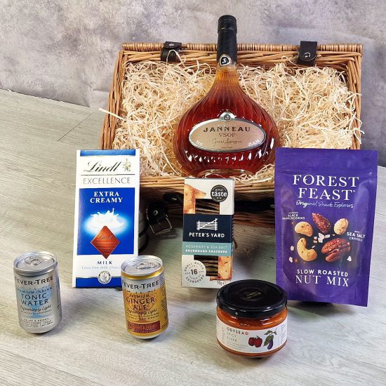 Janneau VSOP Brandy Luxury Treat Hamper