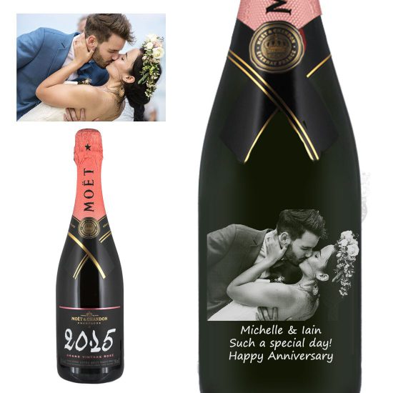 Photo Engraved Moët & Chandon Grand Vintage Rose Champagne 75cl
