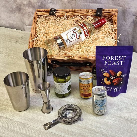 Smirnoff Red Vodka Luxury Cocktail Hamper