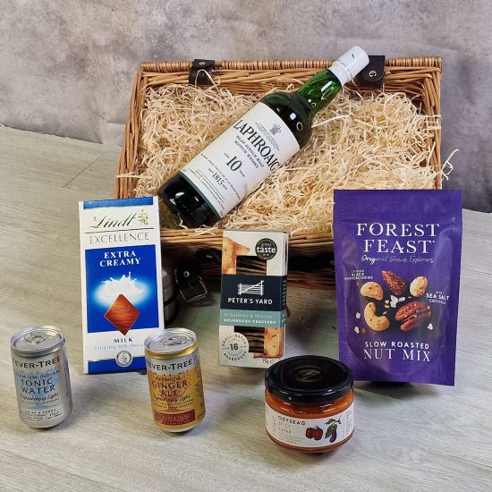 Laphroaig 10 Year Old Whisky Luxury Treat Hamper
